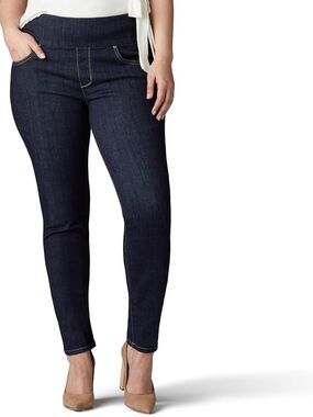 NWT Plus-Size Dark Indigo Sculpt Jeggings